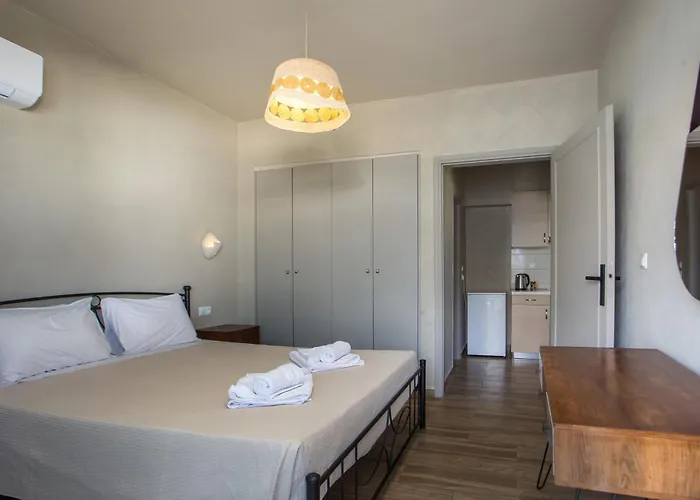 Atma Beach Rooms&Suites