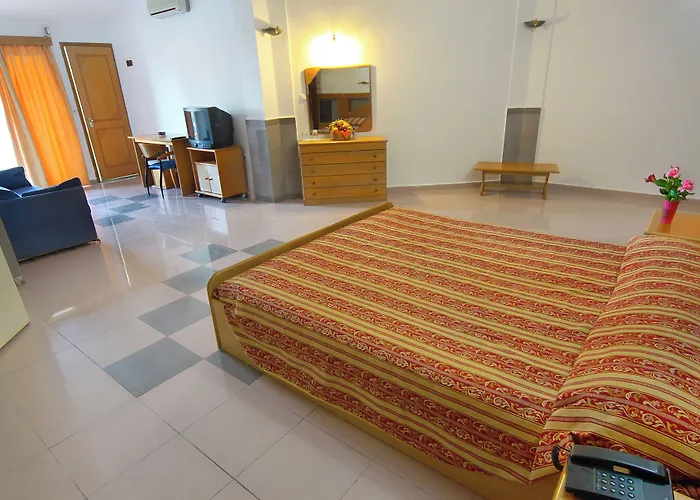 Ilyssion Hotel